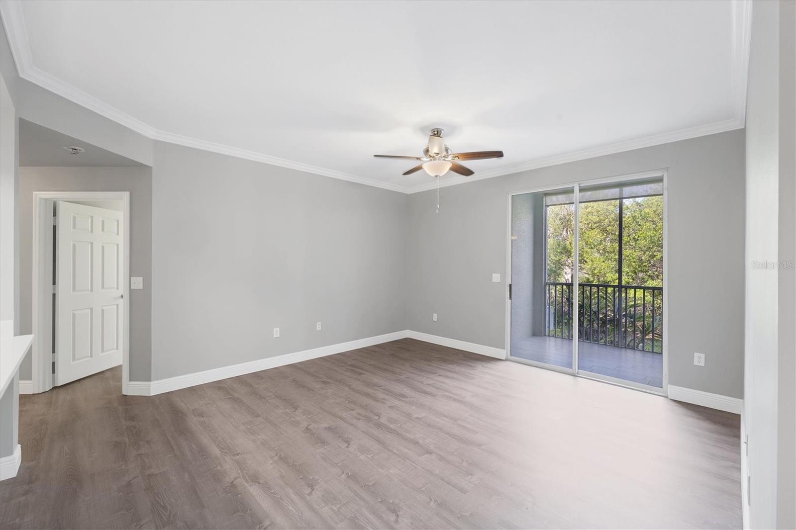 Image 4 of 48 For 5691 Bentgrass Drive 15-101