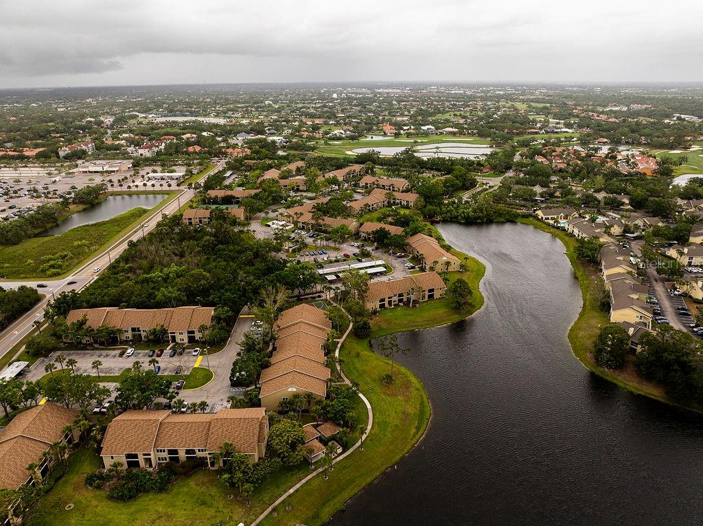 Image 15 of 100 For 4061 Crockers Lake Boulevard 2618