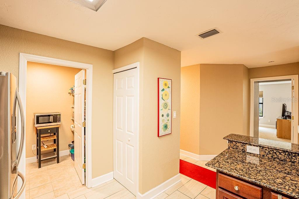 Image 59 of 100 For 4061 Crockers Lake Boulevard 2618