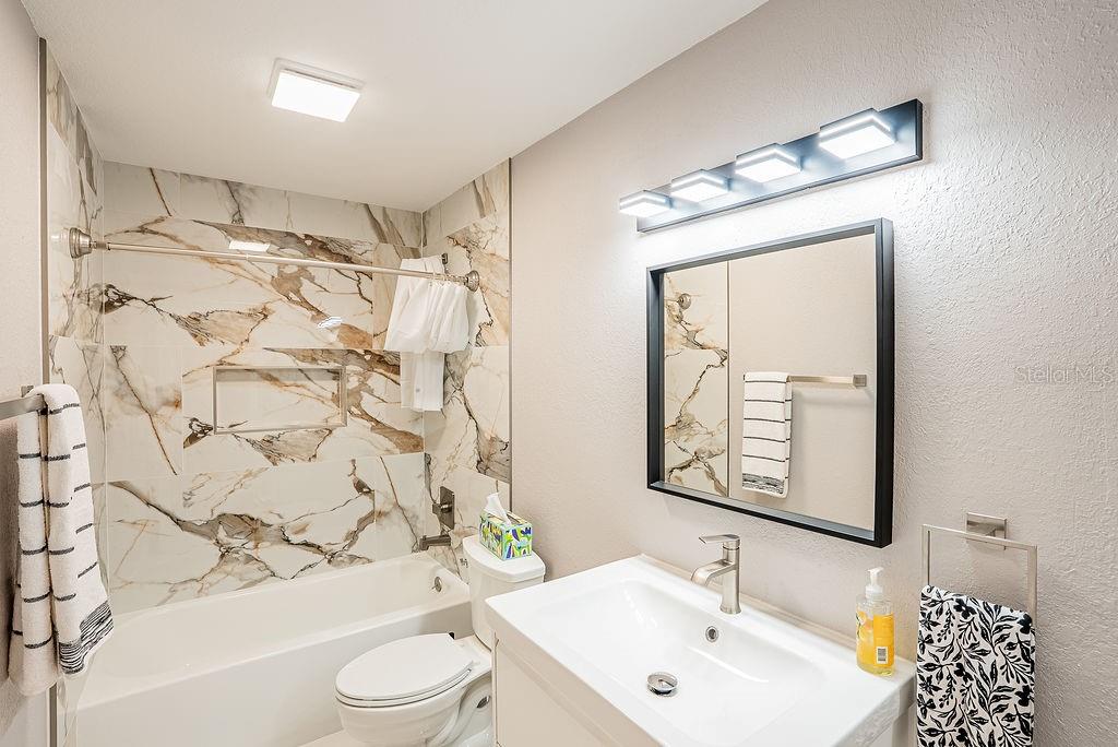 Image 65 of 100 For 4061 Crockers Lake Boulevard 2618