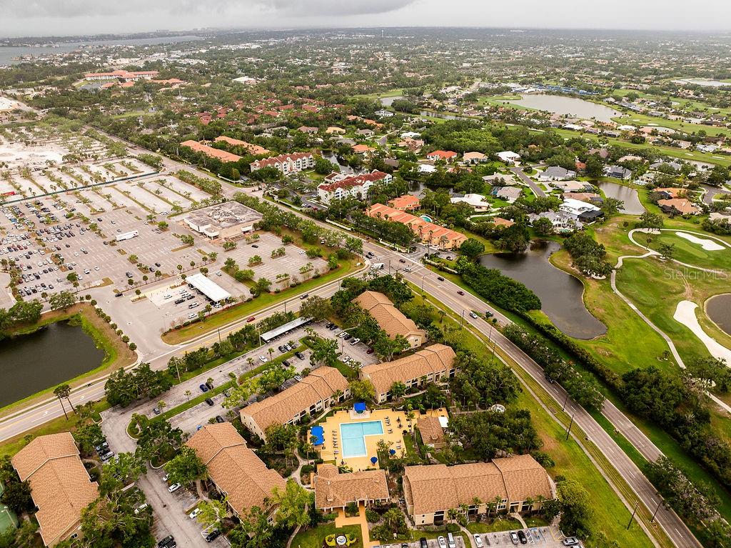 Image 7 of 100 For 4061 Crockers Lake Boulevard 2618