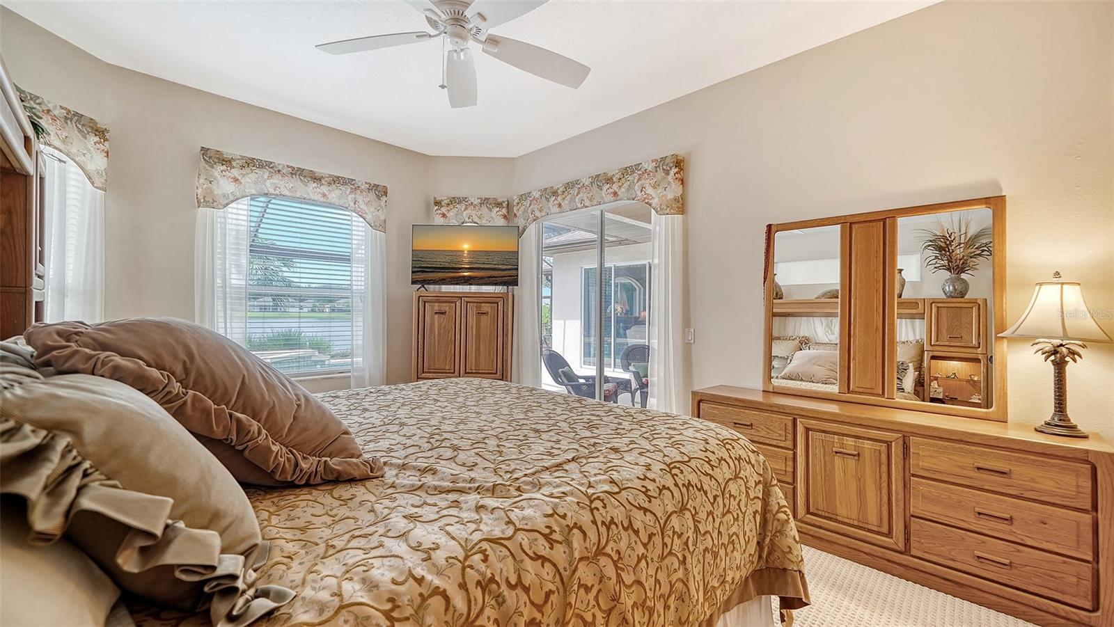 Image 32 of 62 For 11215 Rivers Bluff Circle
