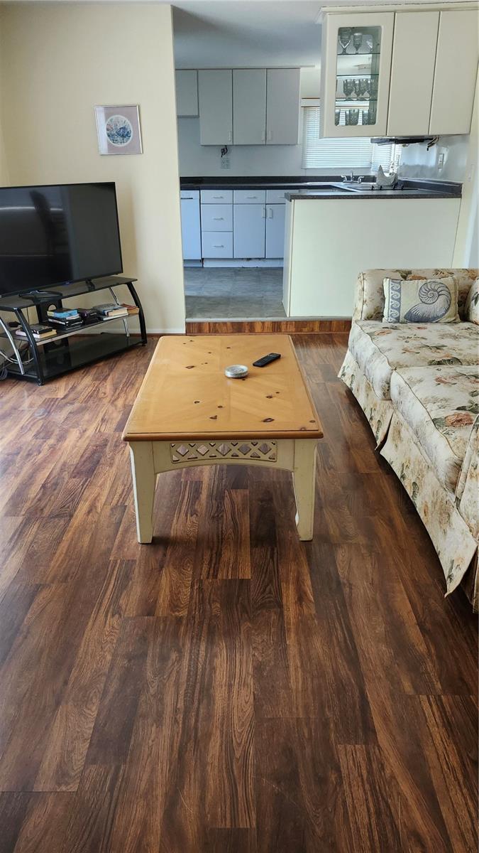 Listing photo id 1 for 2701 16th Street Court W