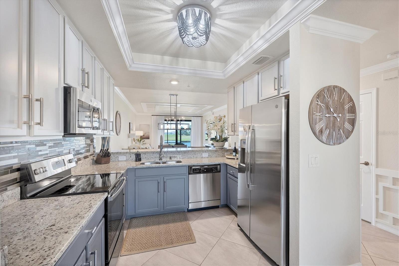 Image 15 of 63 For 5624 Palmer Circle 105