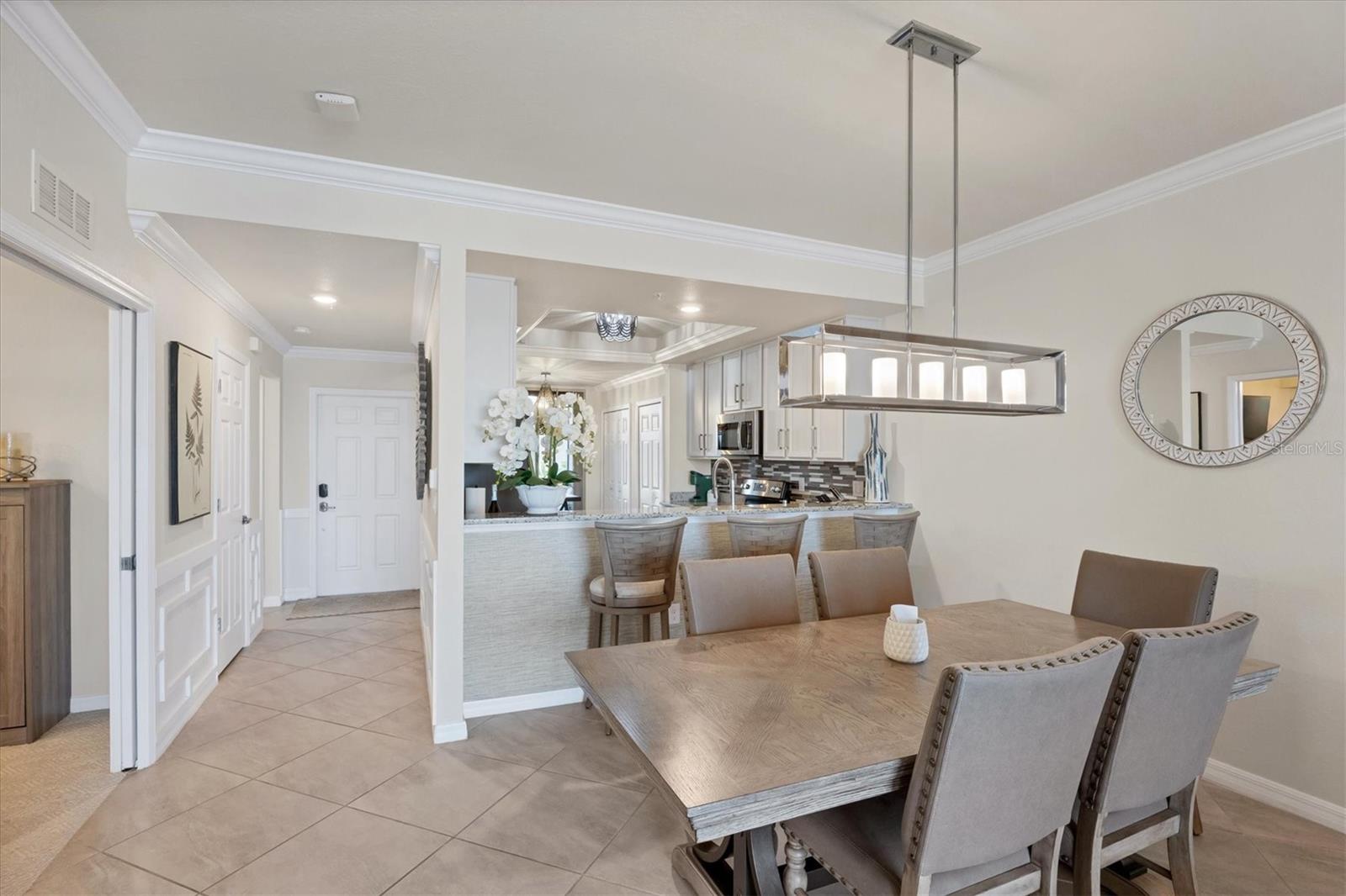 Image 7 of 63 For 5624 Palmer Circle 105