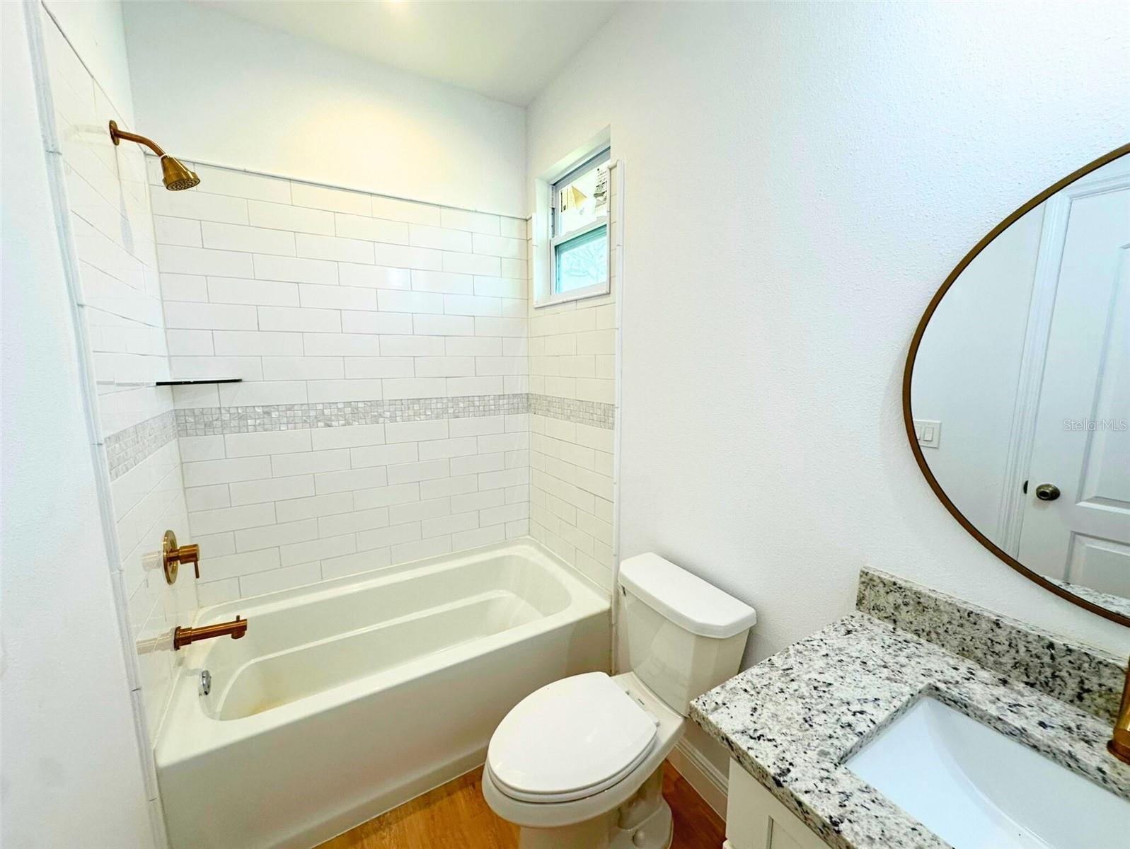 Image 15 of 31 For 8297 Strasse Boulevard