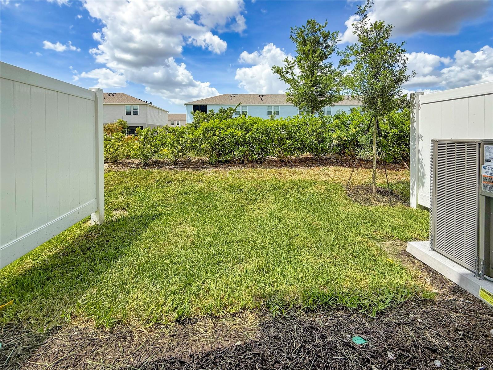 Image 19 of 23 For 8948 Daybreak Street