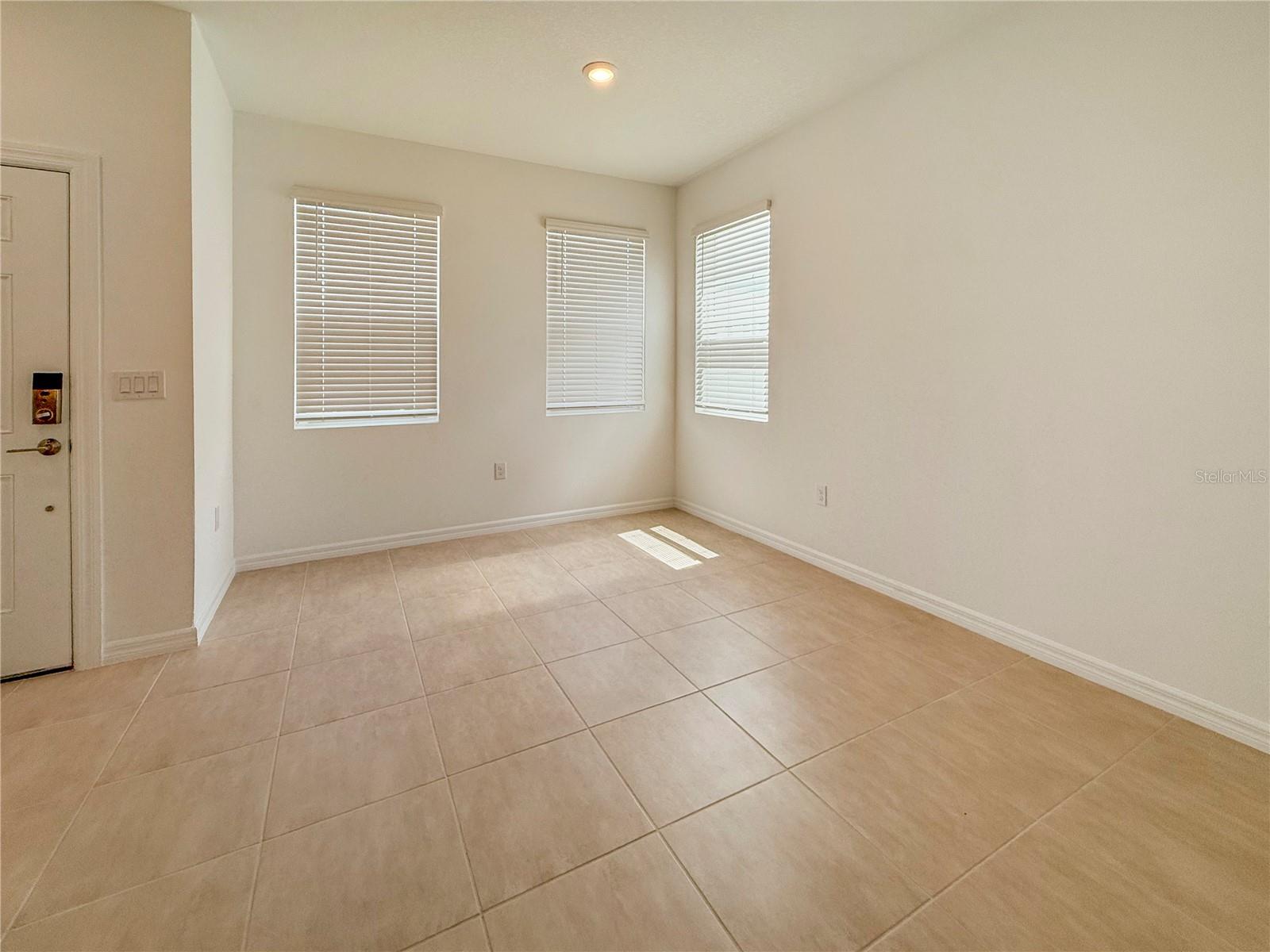 Image 9 of 23 For 8948 Daybreak Street