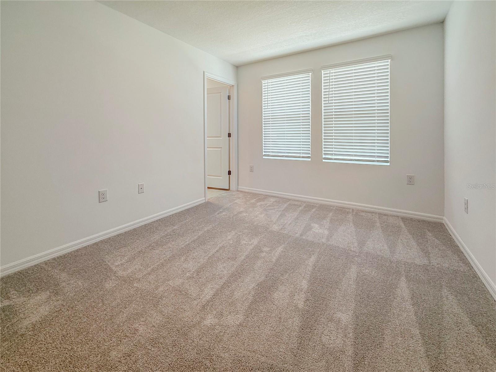 Image 14 of 21 For 8956 Daybreak Street
