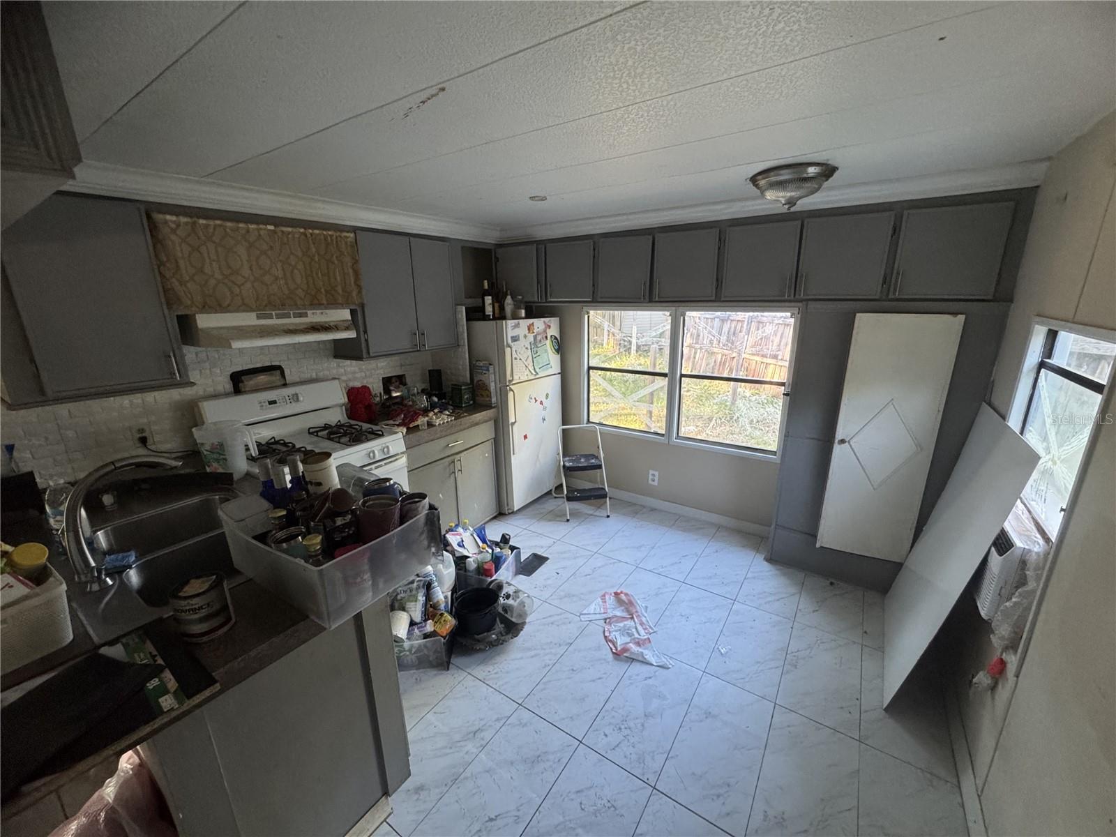 Image 4 of 14 For 4905 147th Place