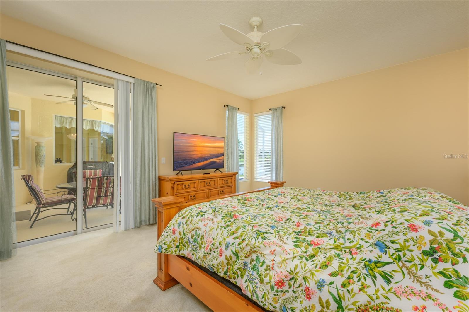 Image 34 of 60 For 6323 67th Street E