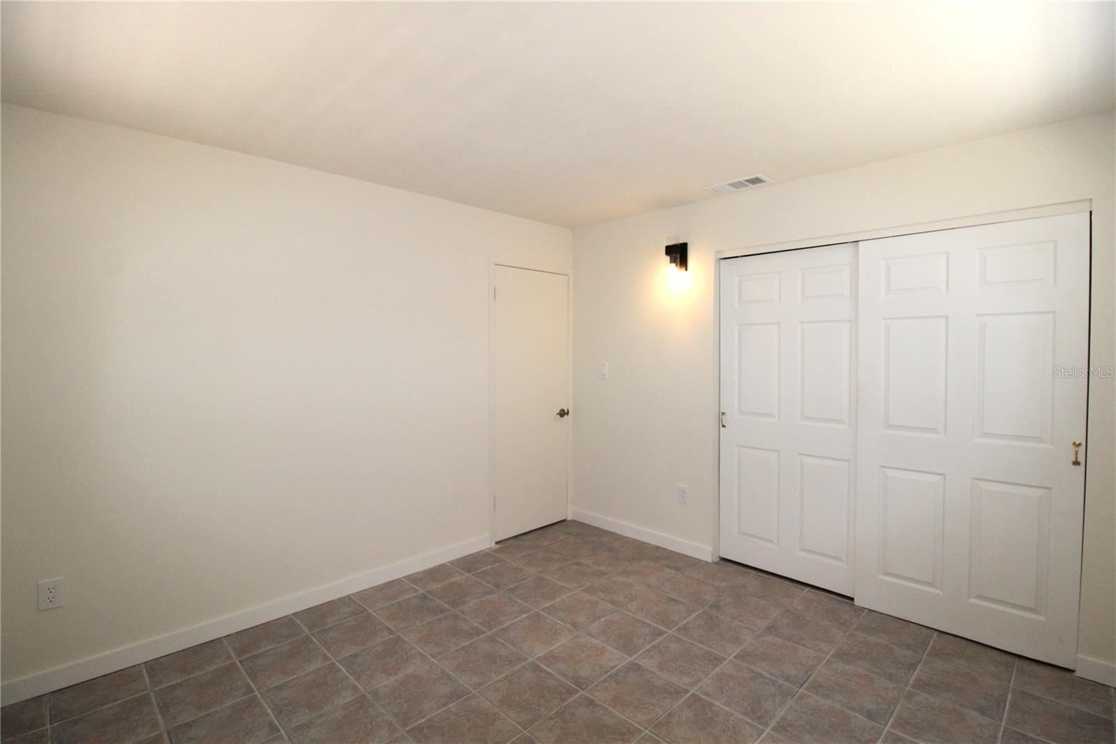 Image 15 of 26 For 6122 Brentwood Avenue