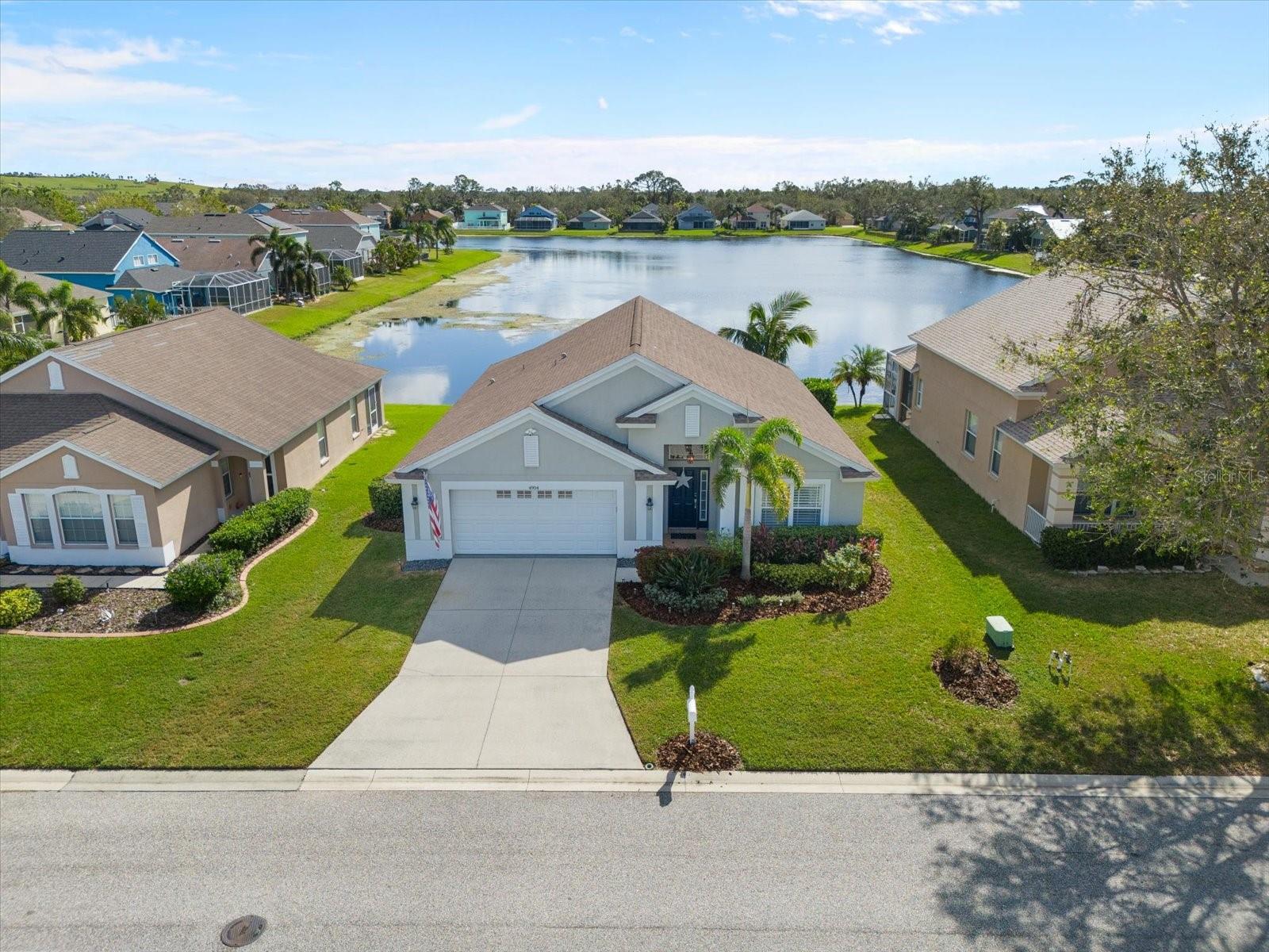 Image 3 of 50 For 4904 58th Terrace E
