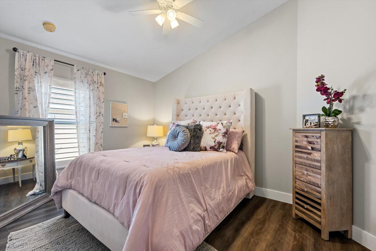 Image 33 of 50 For 4904 58th Terrace E