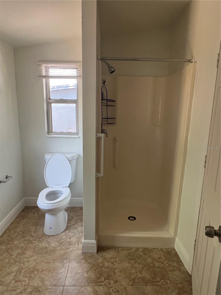 Image 10 of 18 For 21274 Coulton Avenue