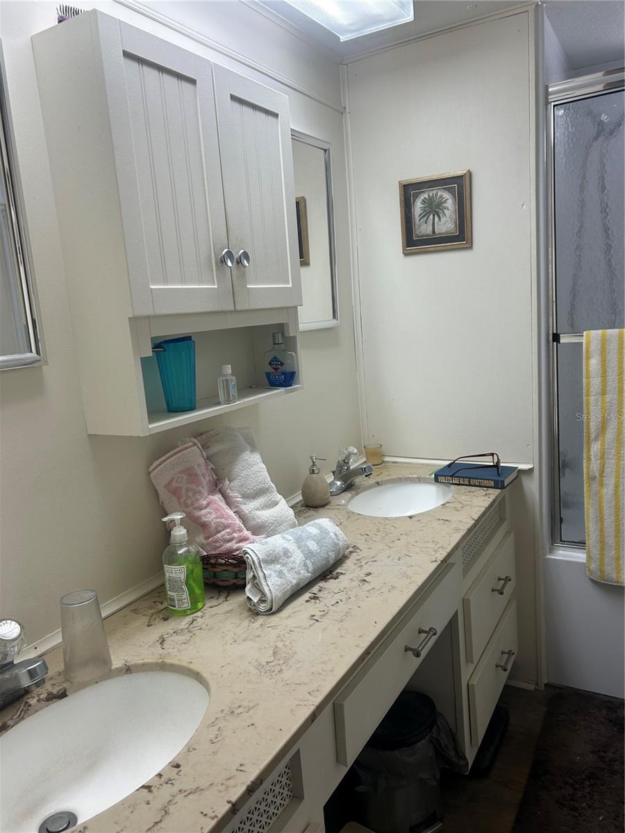 Image 13 of 20 For 406 49th Avenue Drive W