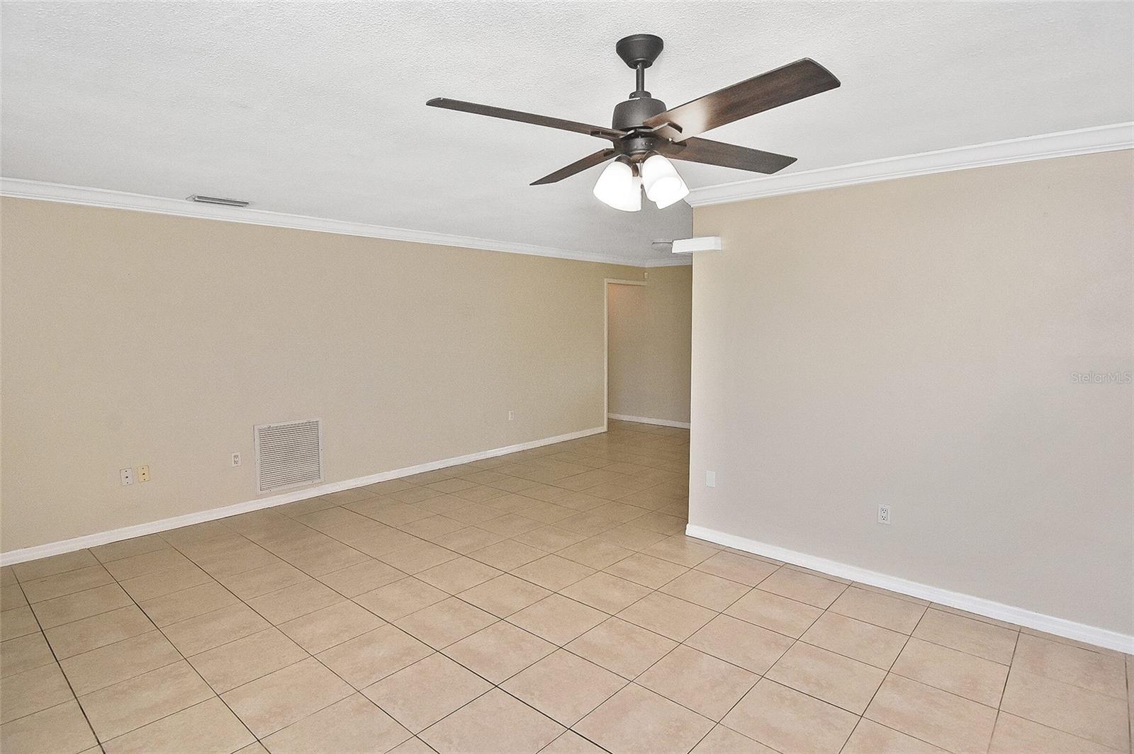 Image 8 of 50 For 1011 Bacon Avenue