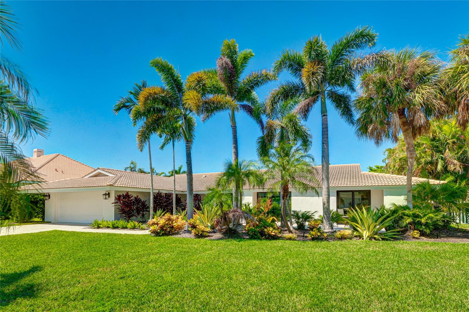 Image 20 of 20 For 526 Bird Key Drive