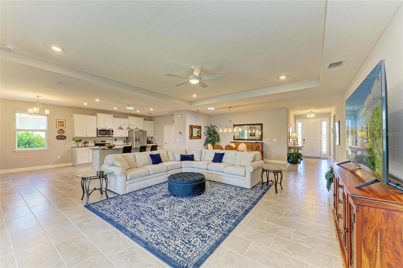 Image 17 of 83 For 17555 Cantarina Cove