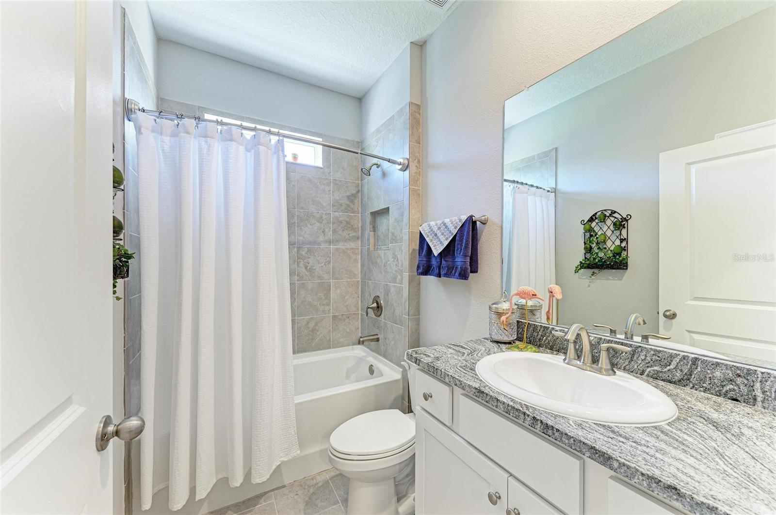 Image 55 of 83 For 17555 Cantarina Cove