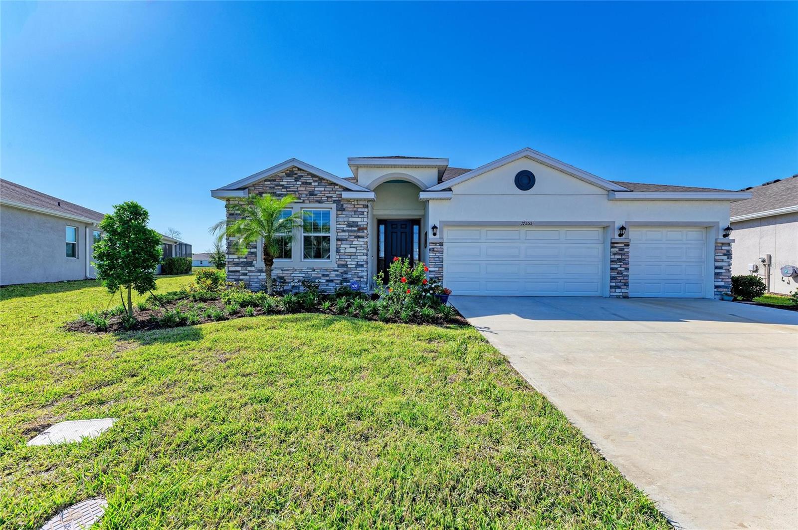 Image 8 of 83 For 17555 Cantarina Cove