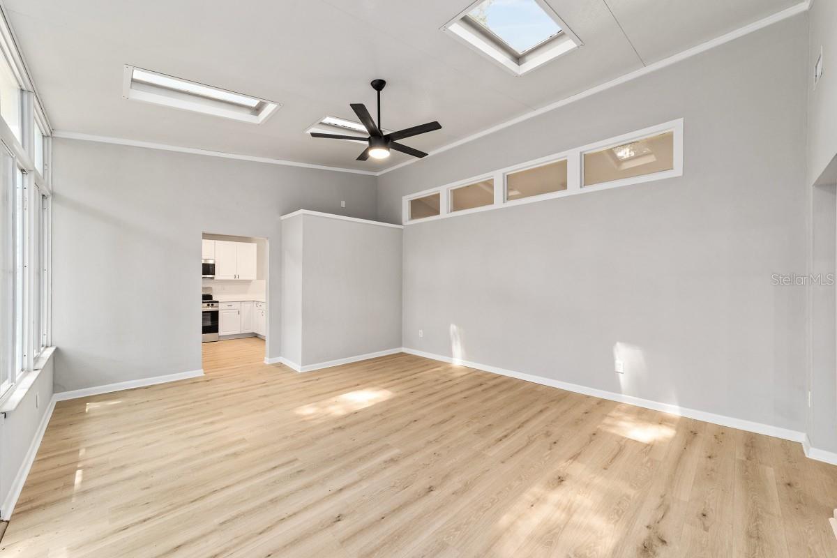 Image 21 of 26 For 8107 55th Place