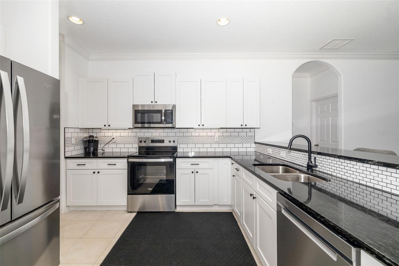 Image 15 of 44 For 9101 Yarberry Street