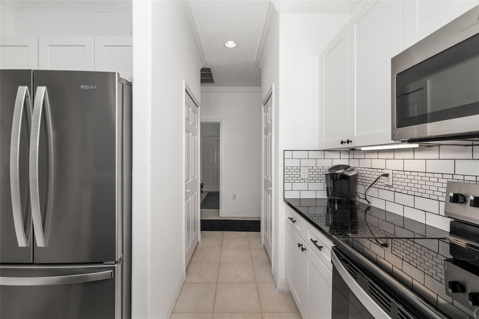 Image 16 of 44 For 9101 Yarberry Street
