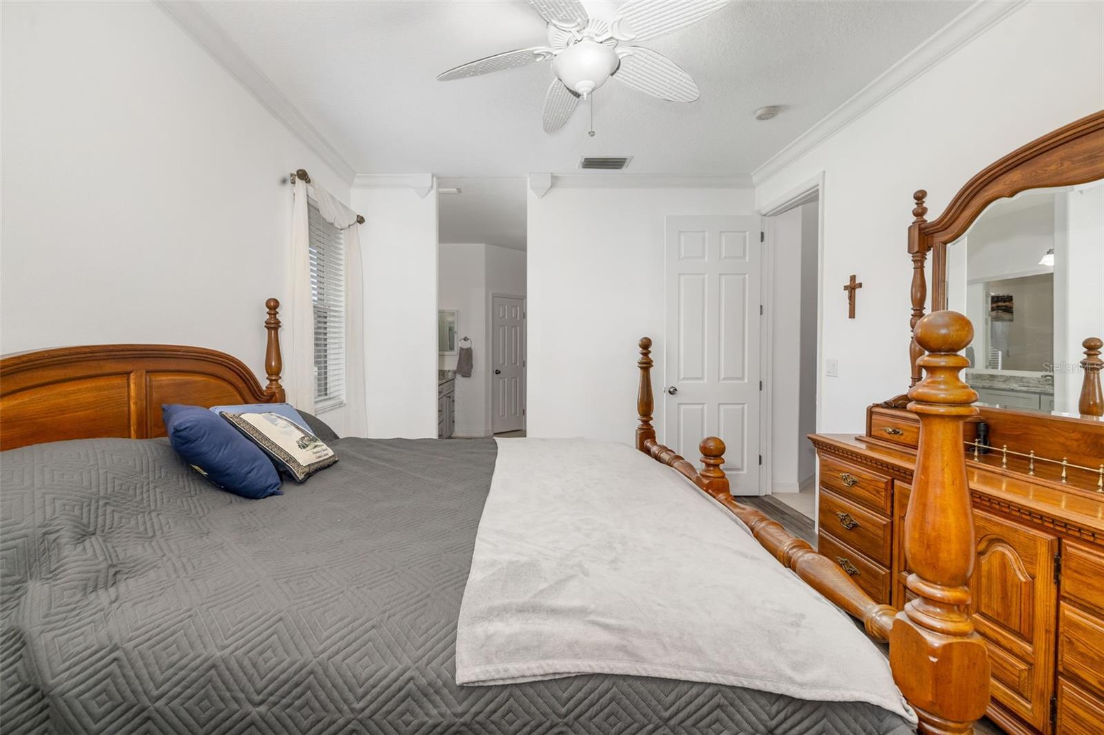 Image 20 of 44 For 9101 Yarberry Street