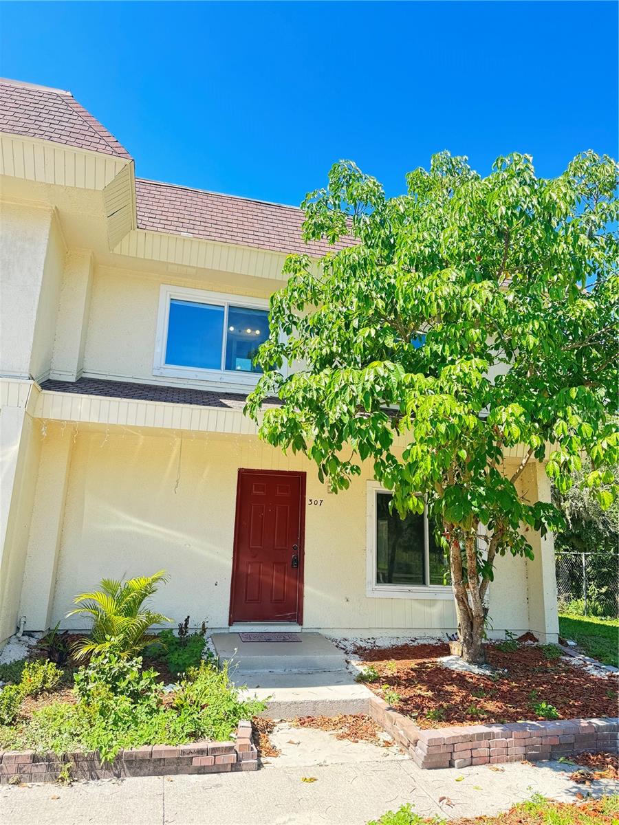 Details for 307 Amherst Avenue 44, SARASOTA, FL 34232