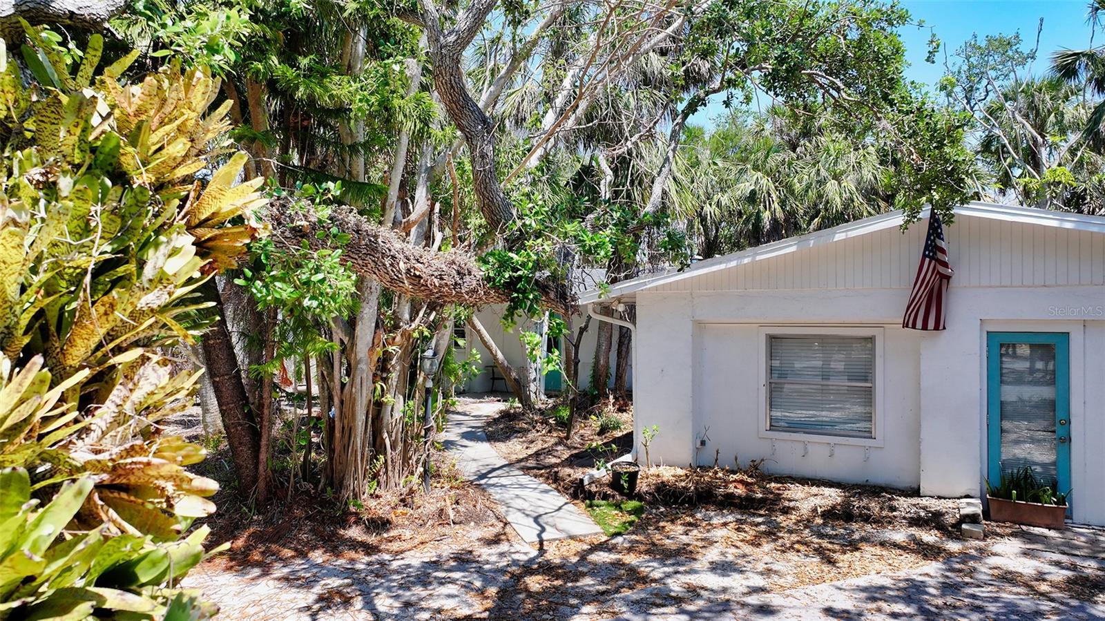 Image 16 of 21 For 5033 Oxford Drive