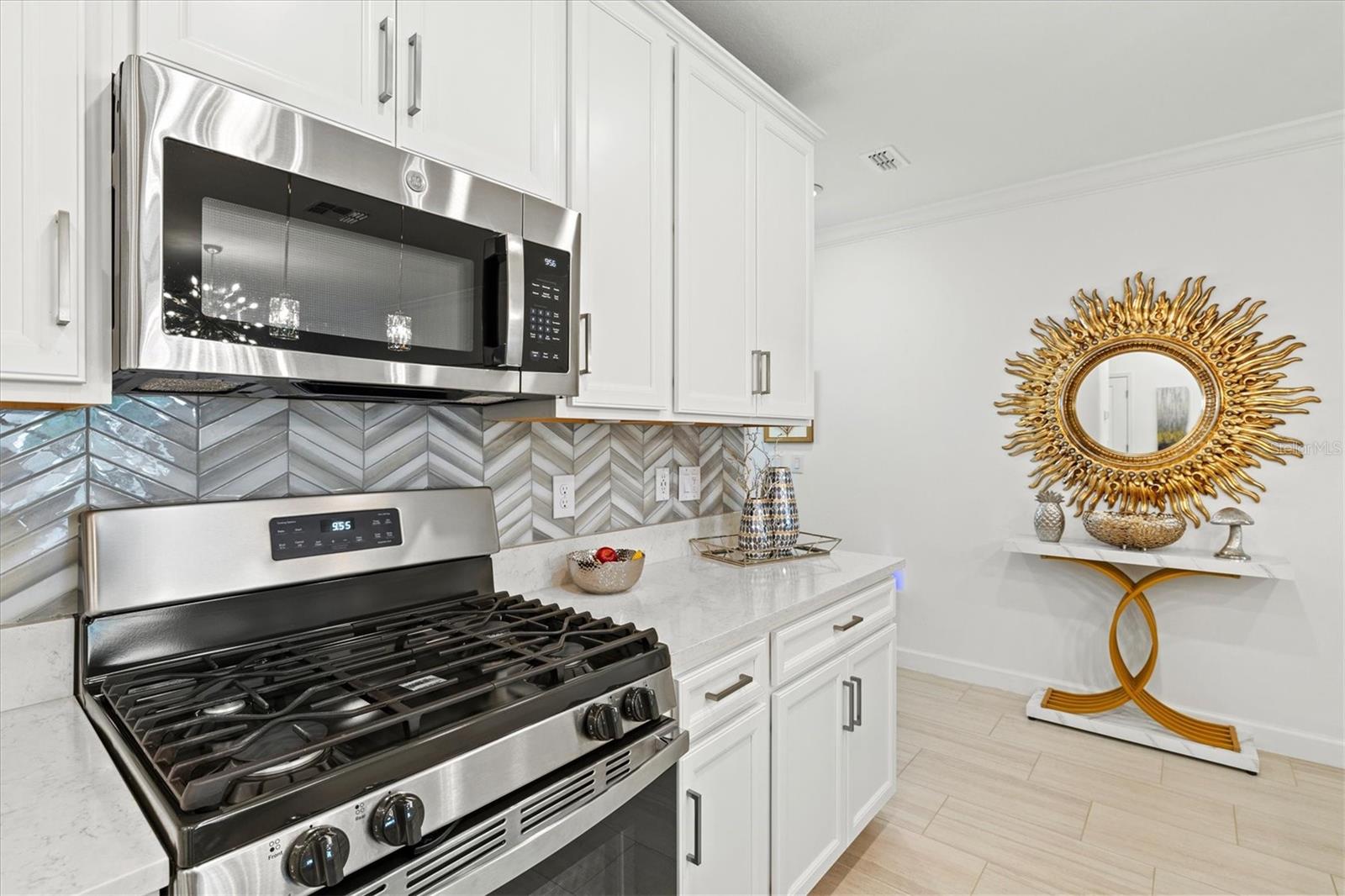 Image 11 of 56 For 17576 Holly Well Avenue