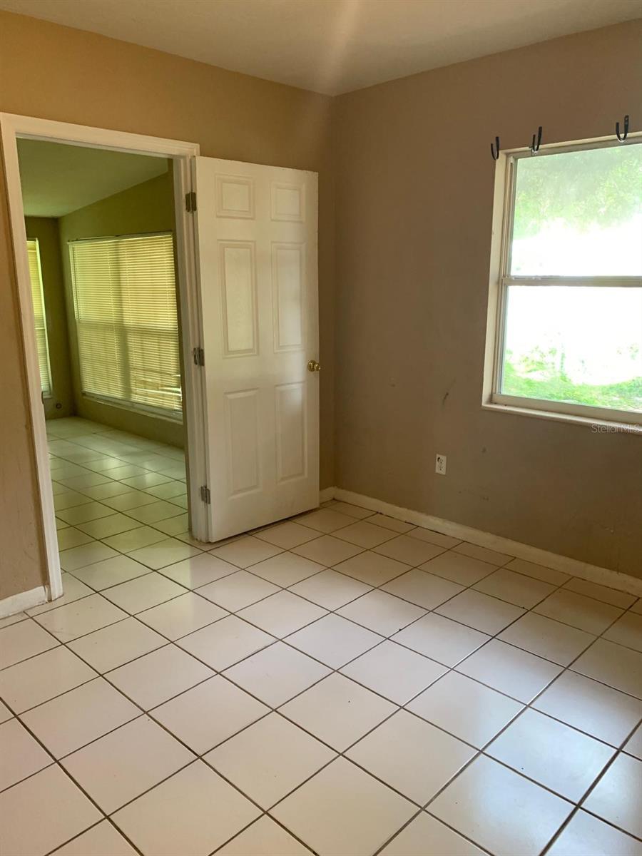 Image 10 of 14 For 21266 Coulton Avenue