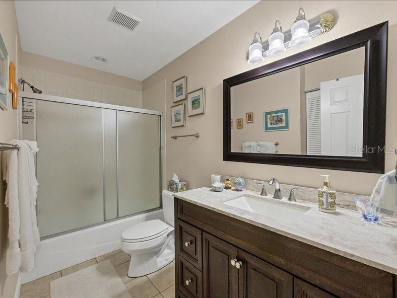Image 25 of 54 For 7724 Palm Aire Lane