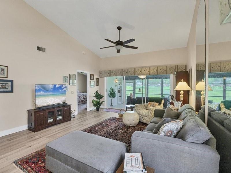 Image 7 of 54 For 7724 Palm Aire Lane