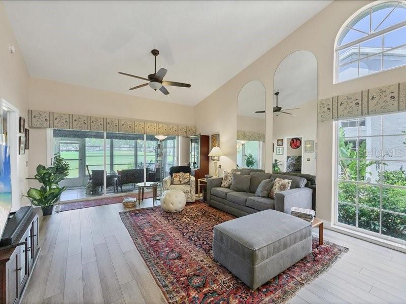 Image 8 of 54 For 7724 Palm Aire Lane