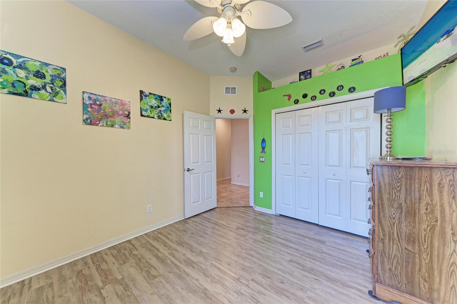 Image 40 of 58 For 6106 New Paris Way