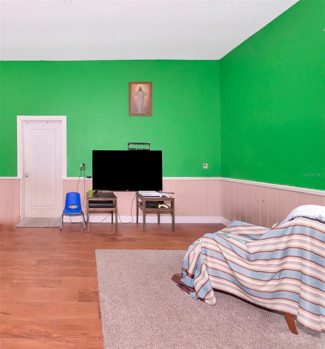 Image 10 of 85 For 6321 279th Street E