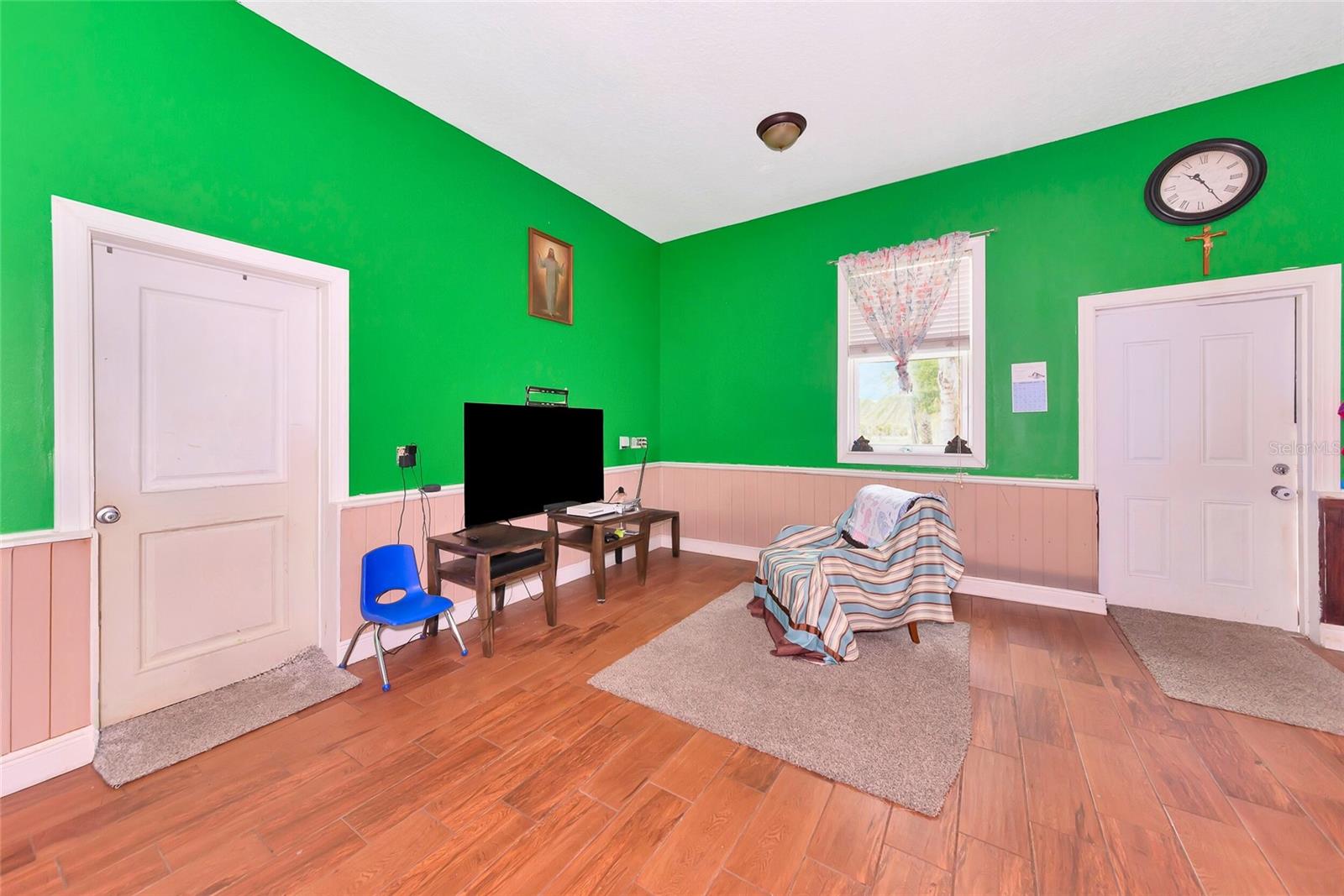 Image 5 of 85 For 6321 279th Street E