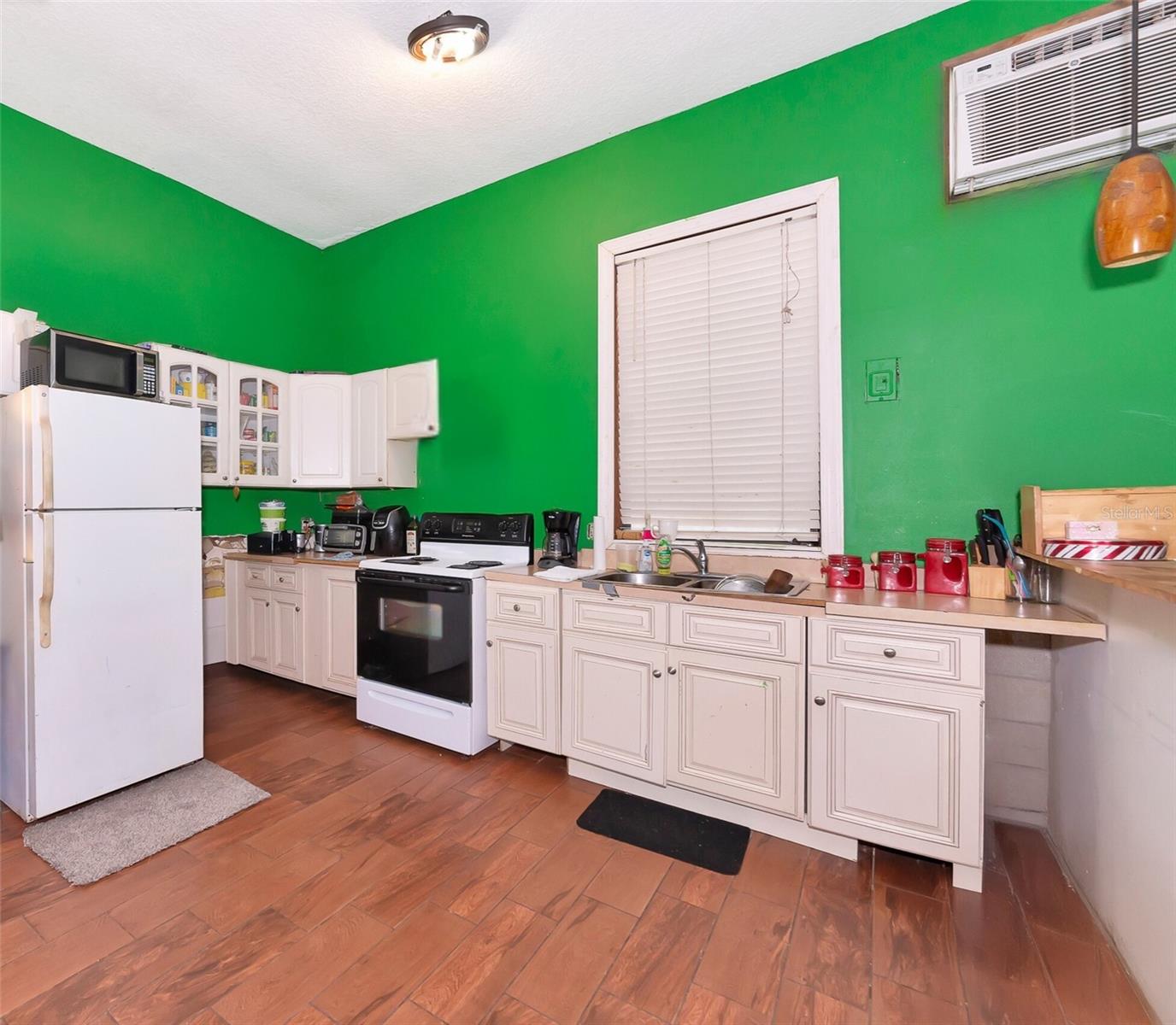Image 7 of 85 For 6321 279th Street E