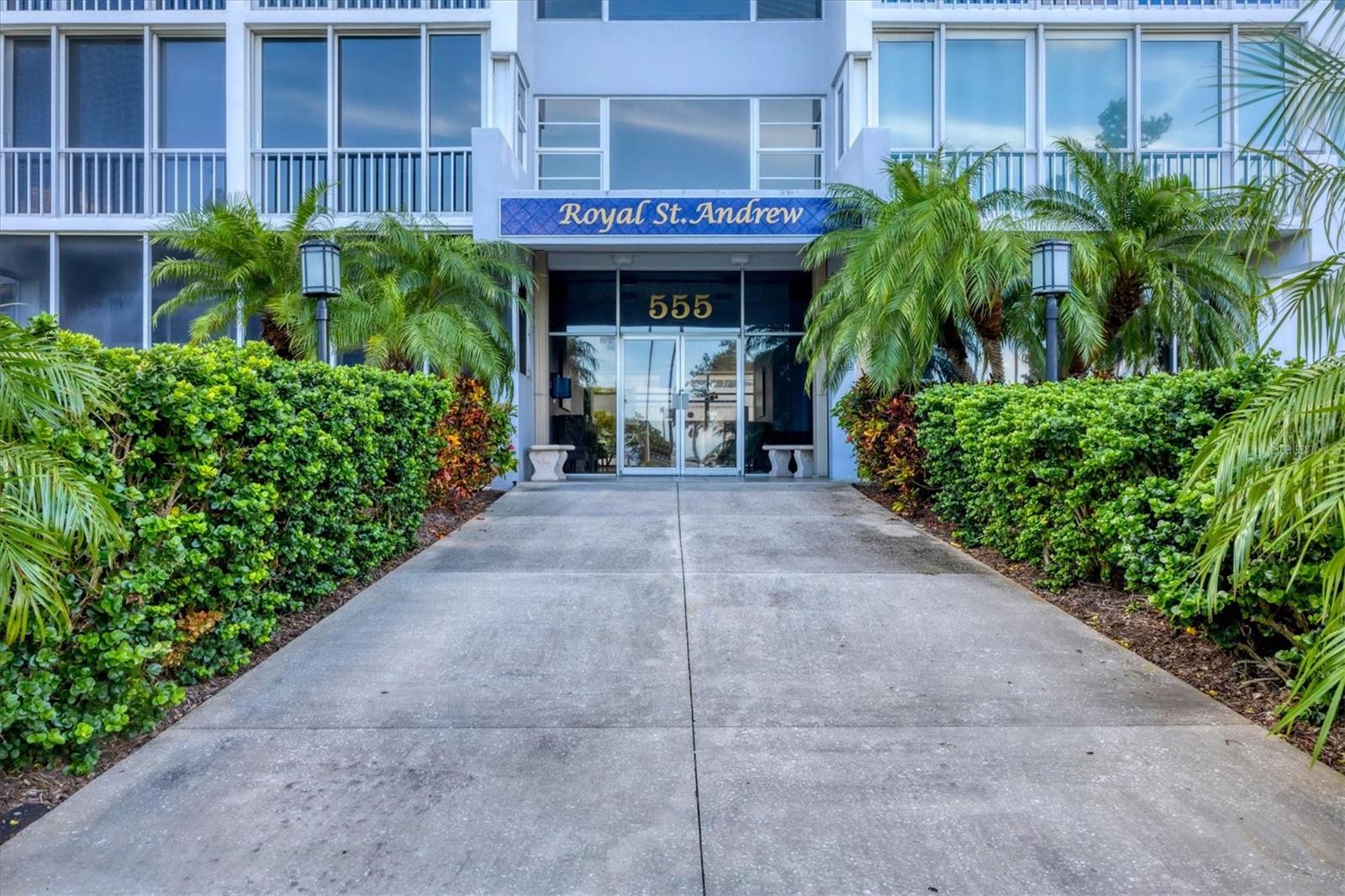 Image 3 of 39 For 555 Gulfstream Avenue 1401