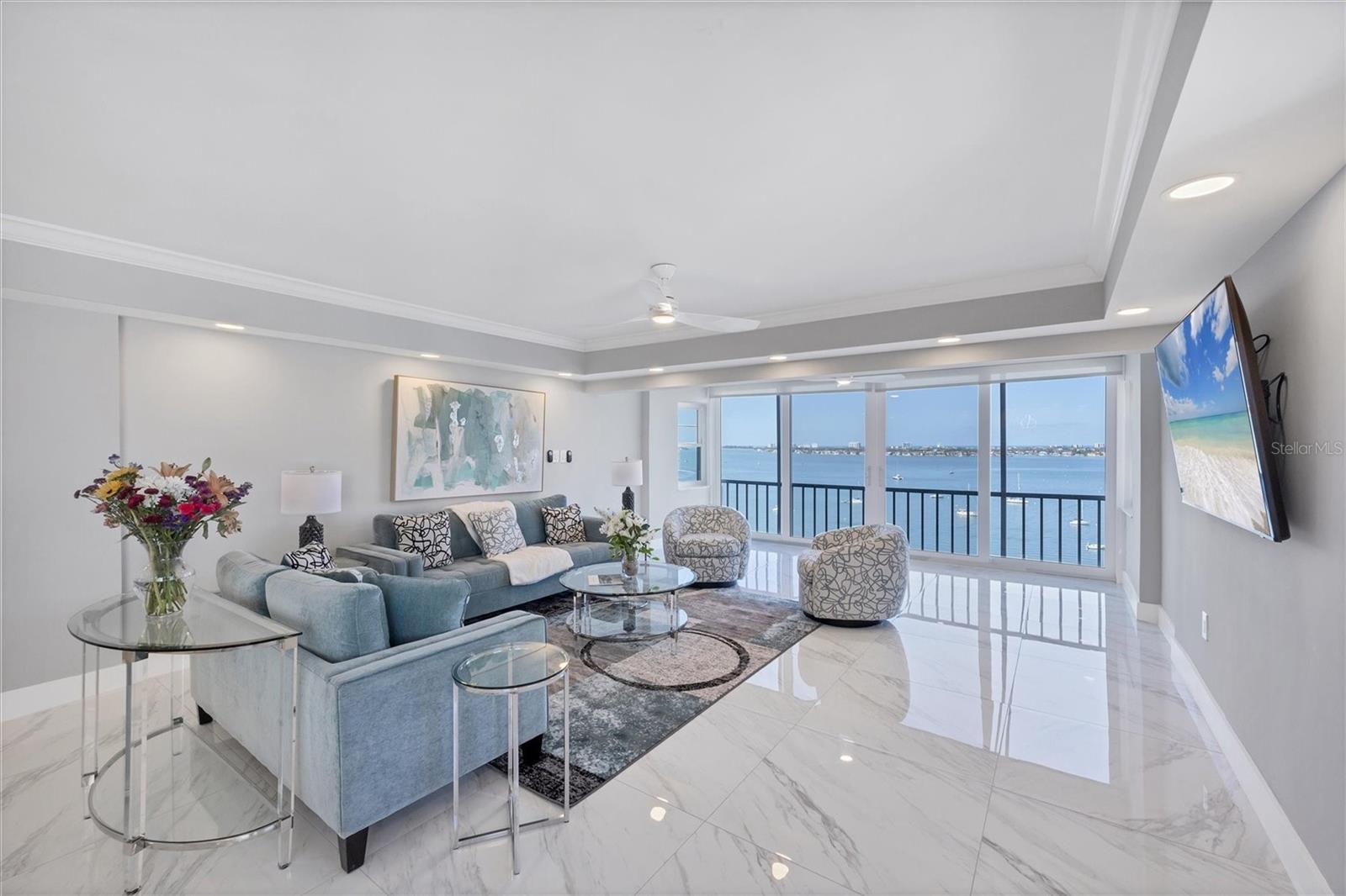 Image 5 of 39 For 555 Gulfstream Avenue 1401