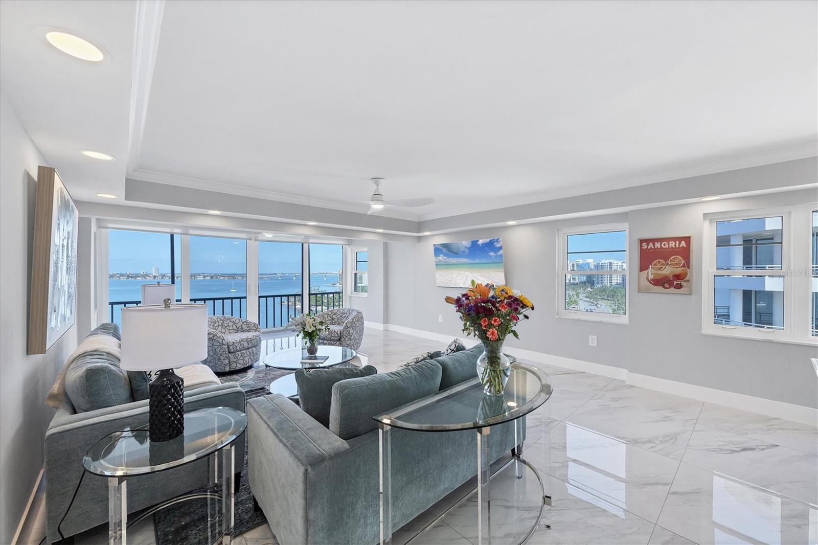 Image 6 of 39 For 555 Gulfstream Avenue 1401