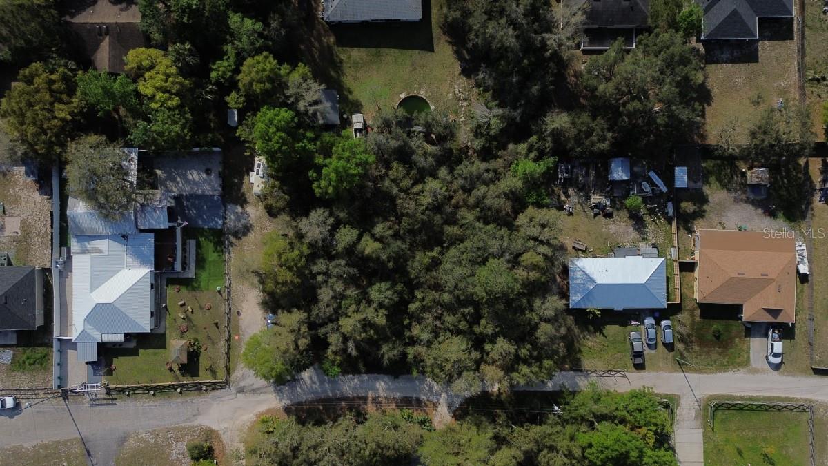 Image 2 of 4 For Chestnut Avenue