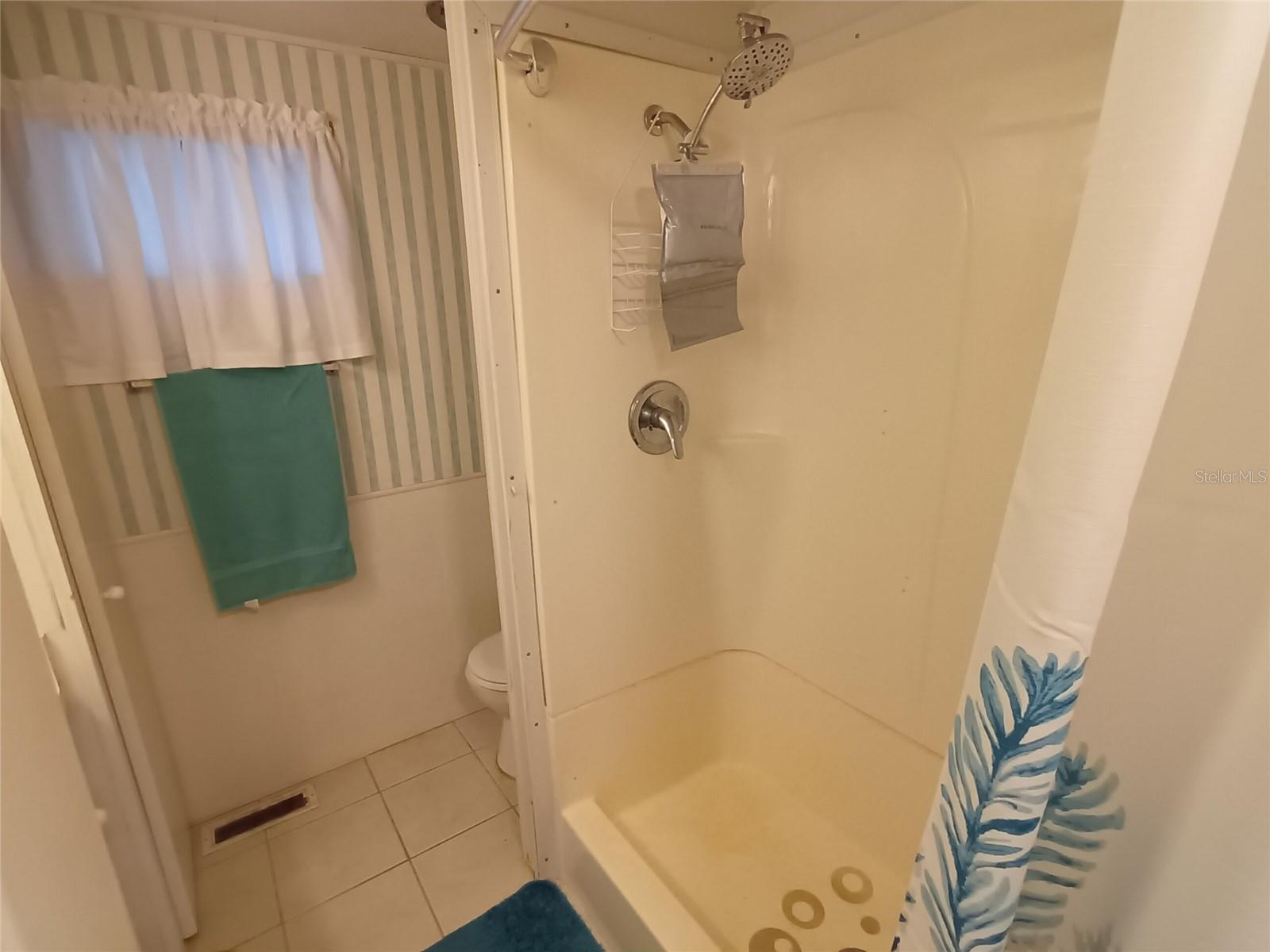 Image 22 of 52 For 4920 Boca Raton Avenue