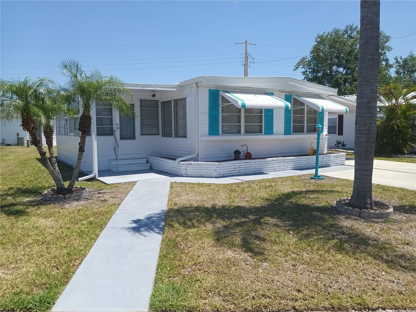 Image 4 of 52 For 4920 Boca Raton Avenue