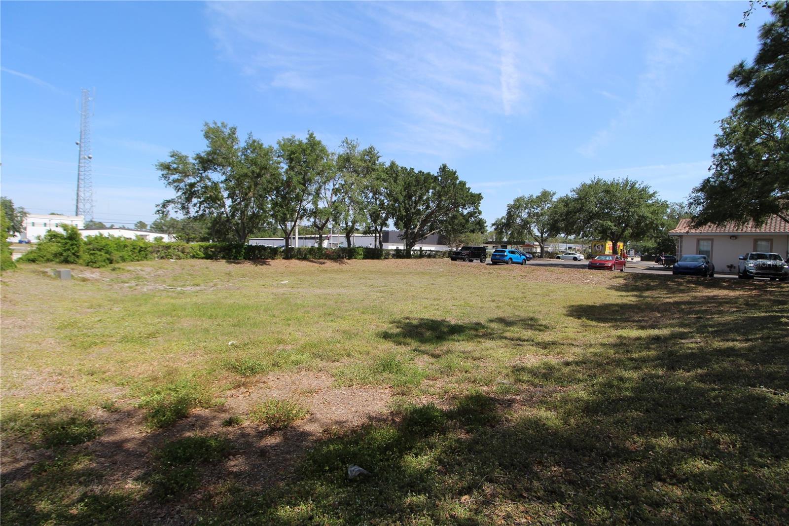 Image 3 of 4 For 1400 Cattlemen Road 101