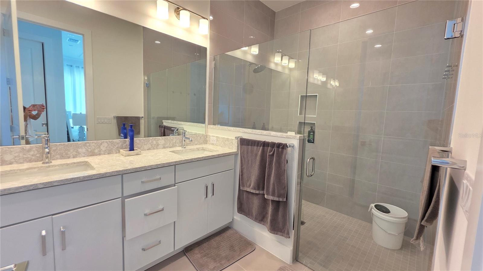Image 13 of 26 For 6412 Sea Lavender Drive