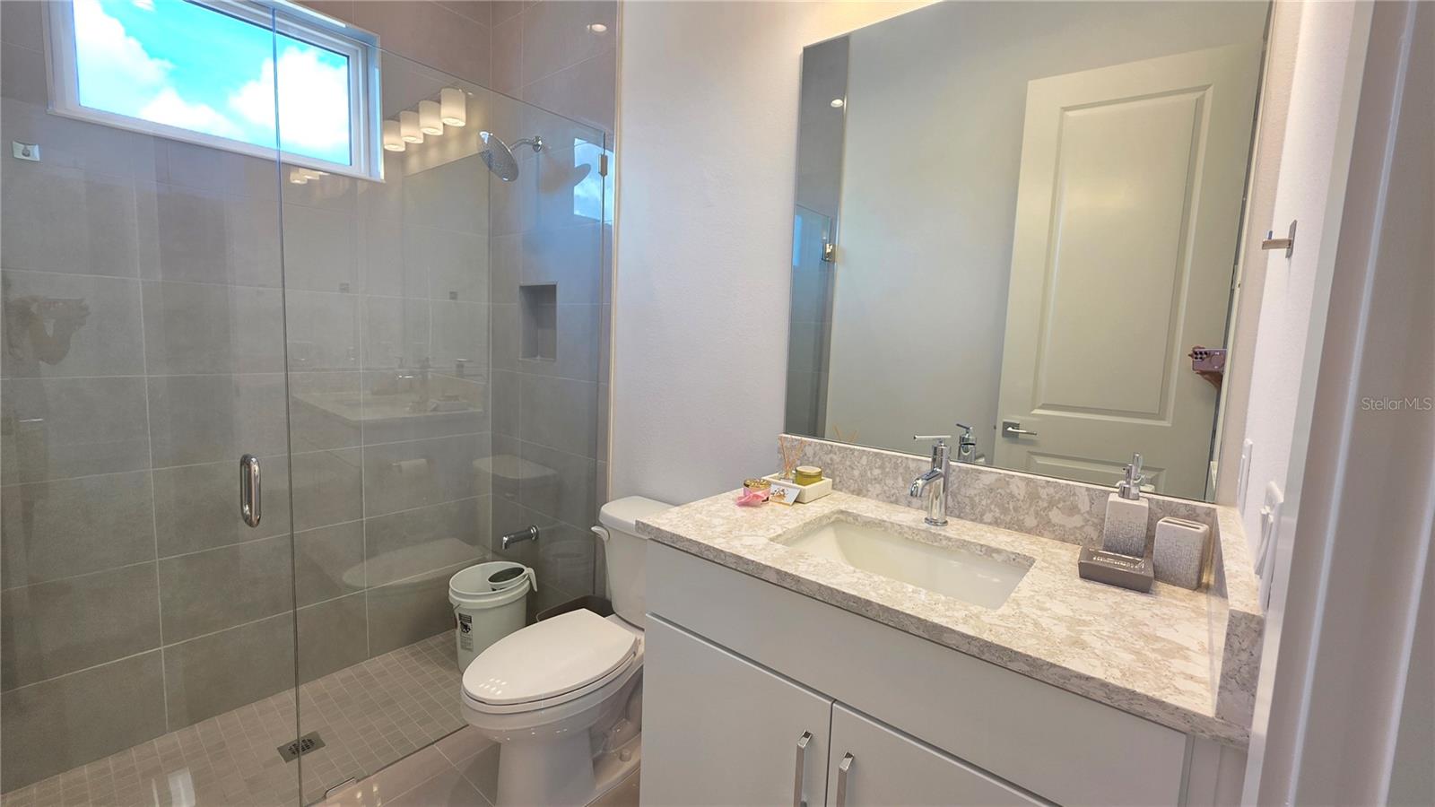 Image 19 of 26 For 6412 Sea Lavender Drive