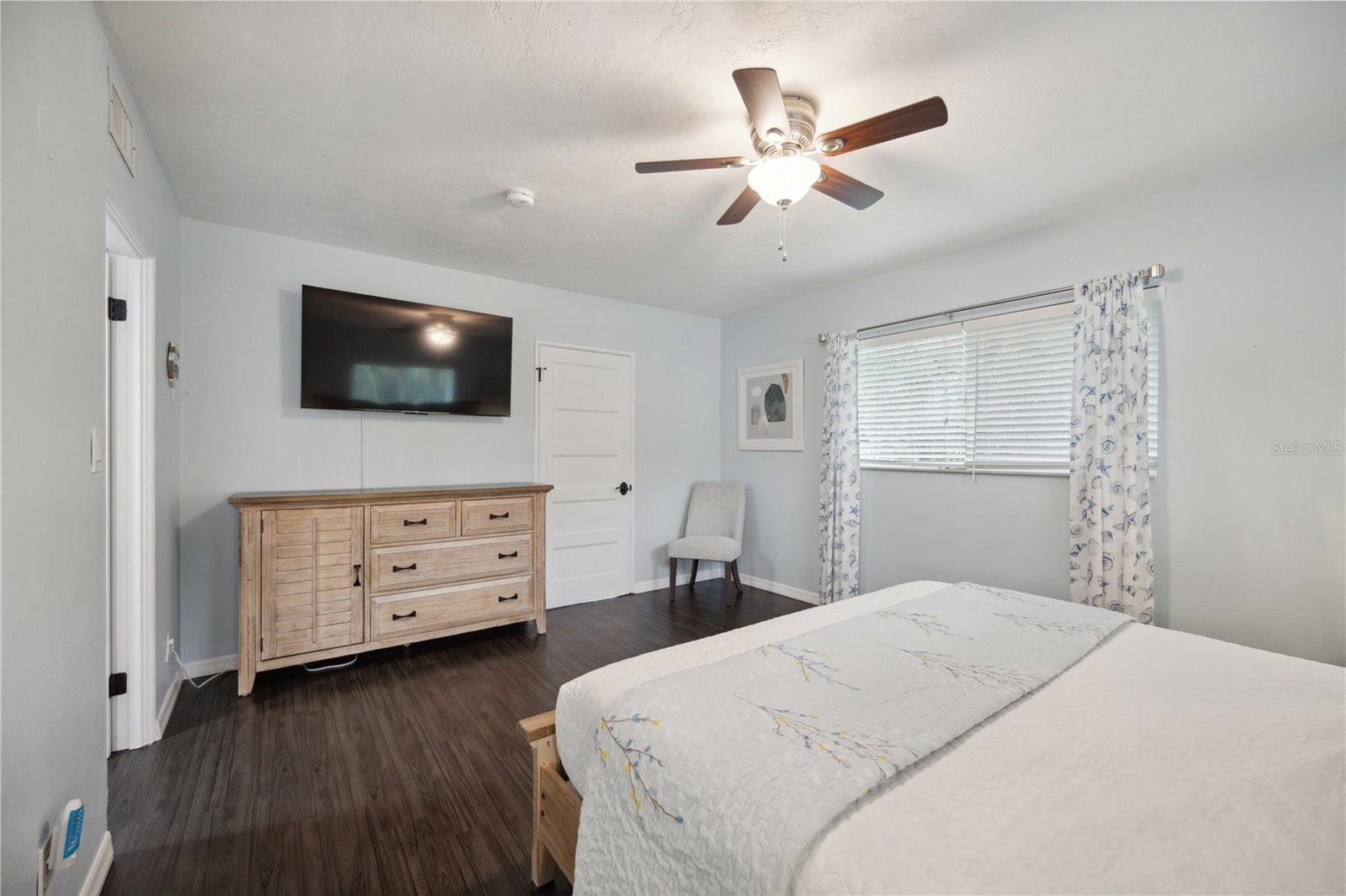 Image 14 of 19 For 2425 Clematis Street